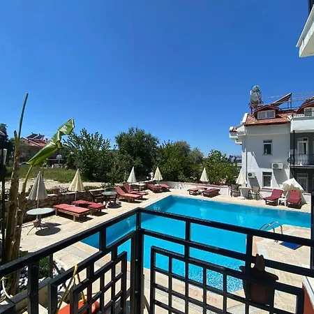 Oeluedeniz Mmstr Aparthotel *